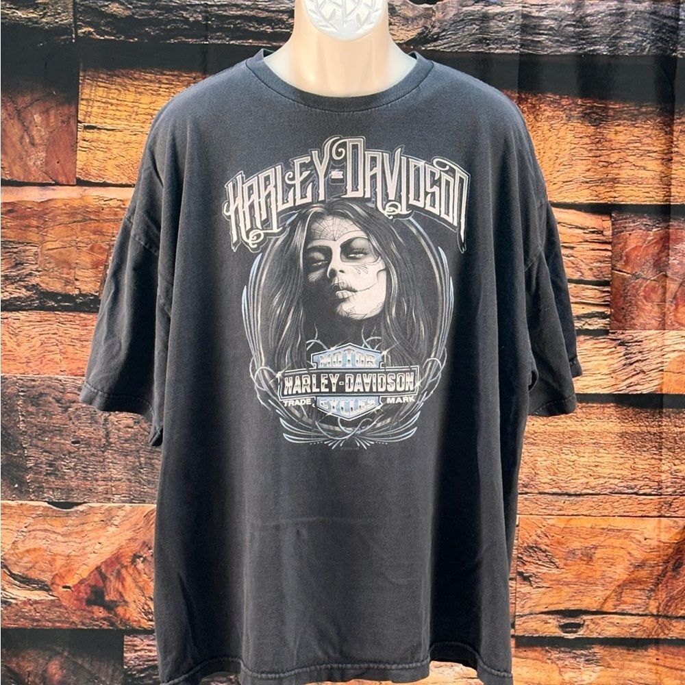 Harley-Davidson Black Short-Sleeve Graphic Tee with Monochrome Portrait